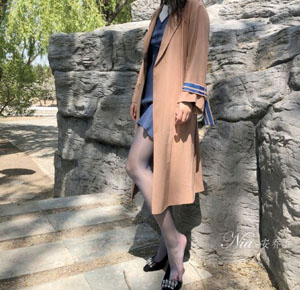 新上任女教师_成人直接看