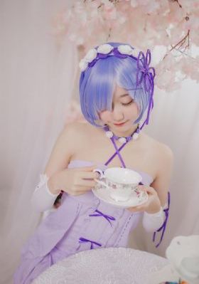 女朋友的味道3公交车_蓝光在线播放观看