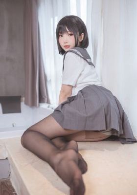《漂亮的女邻居5》在线播放_HD在线手机播放